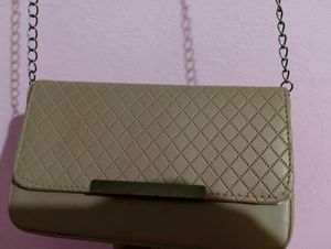 Chain Strap Crossbody Bag