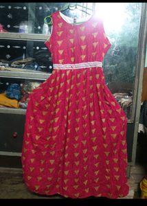 Red Sleeveless Kurti