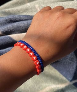 heart shaped Beaded Bracelet Set (1 piece)