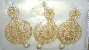 Jhumka With Mangtika