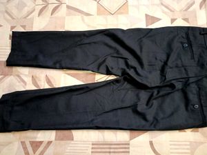 Men Textured Slim Fit Formal Trousers