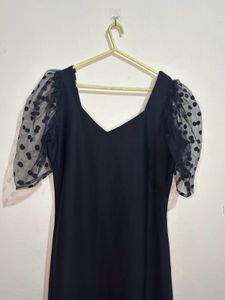 Chic Black Puff Sleeve Midi Dress