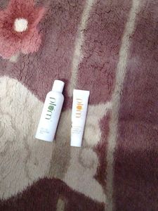 Plum Green Tea Toner Free Scrub