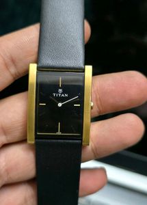 Titan Classic Quartz Watch