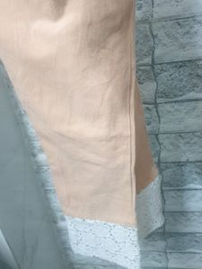 Pakistani Kurta Looks So Good But Slig