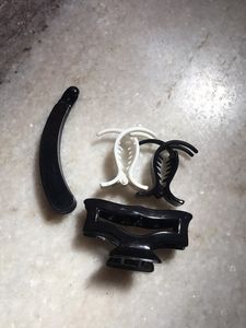 4 Hair Clips