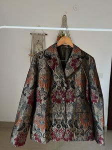 VINTAGE SILK TAPESTRY BLAZER
