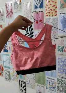 Sports bra