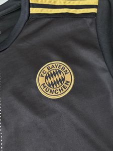FC Bayern Munich Away Jersey