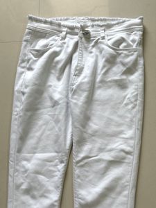 White Frayed Hem Denim Jeans