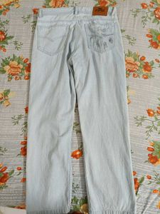 Light Wash Denim Jeans