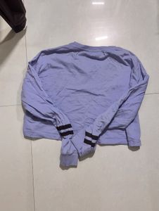 Strong Graphic Long Sleeve loose crop top