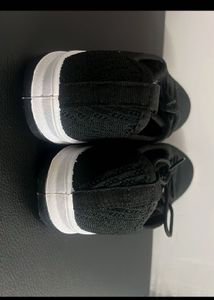 Stylish Black Woven Sneakers 👟