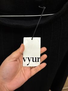 Elegant Black Knit Skirt with sweater