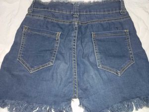 Frayed Hem Denim Shorts