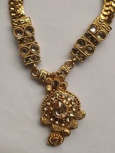 Elegant Gold-Tone Necklace