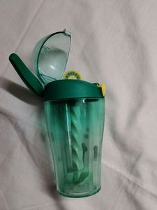 Sipper And Shaker
