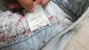 Light Wash Skinny Jeans