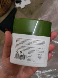 Plum Green Tea Mattifying Moisturizer