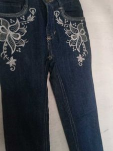 Skin Fit Jeans