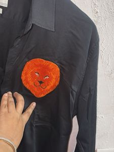 Lion Patch Black Shirt