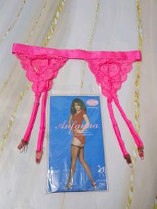(1030)Vintage Pink Lace Garter Belt