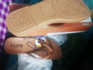 WOMEN FLITE SLIPPER