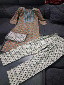 Floral Kurta Set L size
