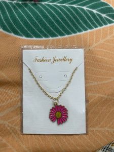 Pink Flower Chain Gold