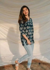 Casual Regular Sleeves Printed Short Kurti