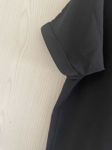 Attractive Black Top