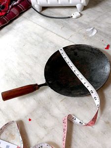 Iron Tawa With Handle