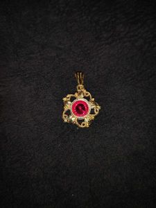 Vintage Gold Tone Pink Stone Pendant