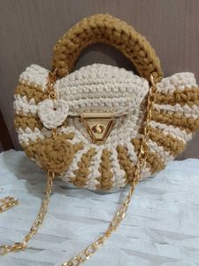 Crochet T-shirt Yarn Bag