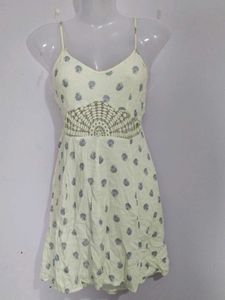 CUTE DRESS