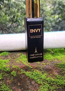 Envy OUD LUXURE! 🔥 Not Used Fully New