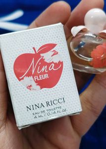 Nina Ricci Perfume