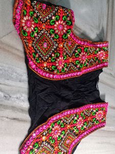 Multicolour Short Shrug