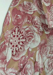 Trendy New Floral Print Tie-Front Blouse