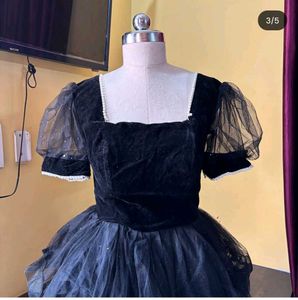 Stunning Black Party Dress