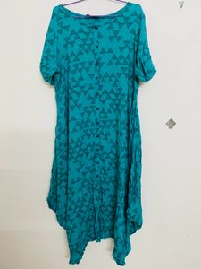 Kurtha With Double Sided Pockets