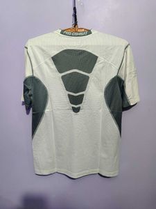 Nike Pro T-Shirt Size M