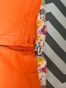Rarely worn 34 Size Bright orange Shorts