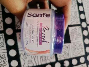 Sanfe Bumps Erasing Body Scrub
