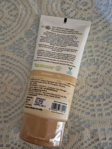 Mamaearth Rice Oil-Free Moisturizer