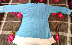Women Casual Wear Pearl Top