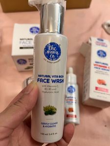 The Moms Co Skincare Kit