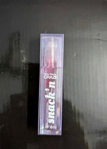 Pink Lip Oil SWISS BEAUTY CRAZE Snack Glassy