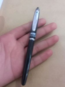 Win Guide Black Ball Pen