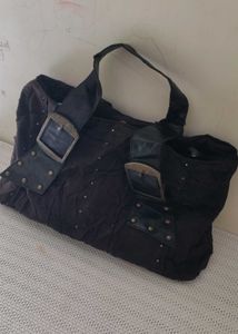 Vintage-Style Buckle Tote Bag